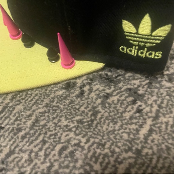 Custom SnapBack - Picture 3 of 4